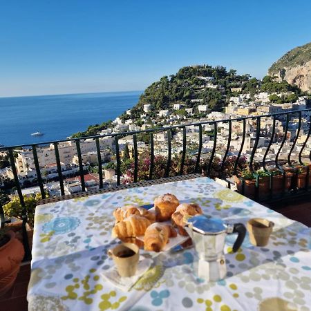 Sunshine Lägenhet Capri Exteriör bild