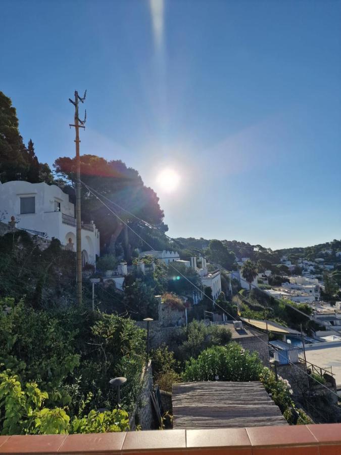 Sunshine Lägenhet Capri Exteriör bild